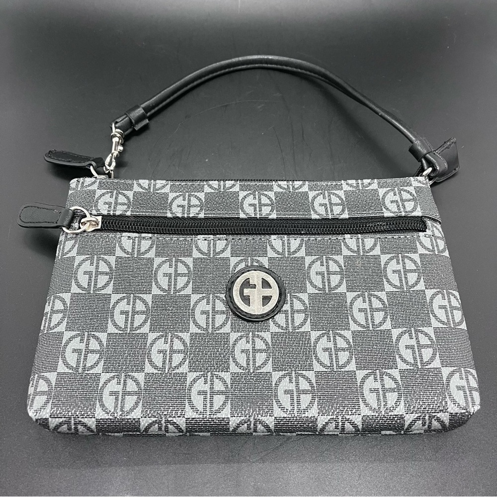 Giani Bernini Wristlet | Gray & Black | Short Hand or Shoulder Strap 8.5” x 6”